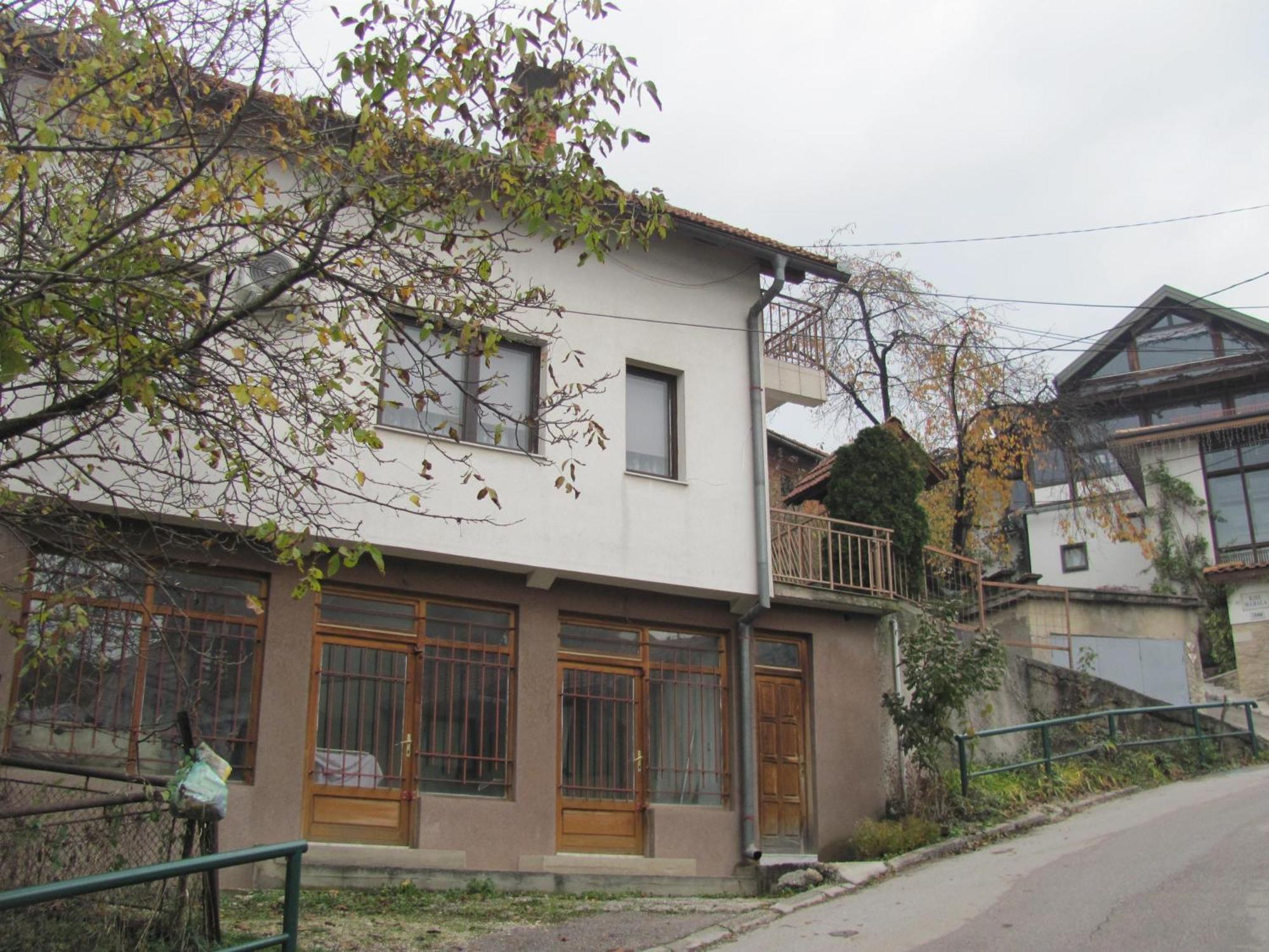Apartment Safir - Free Parking Σαράγεβο Εξωτερικό φωτογραφία