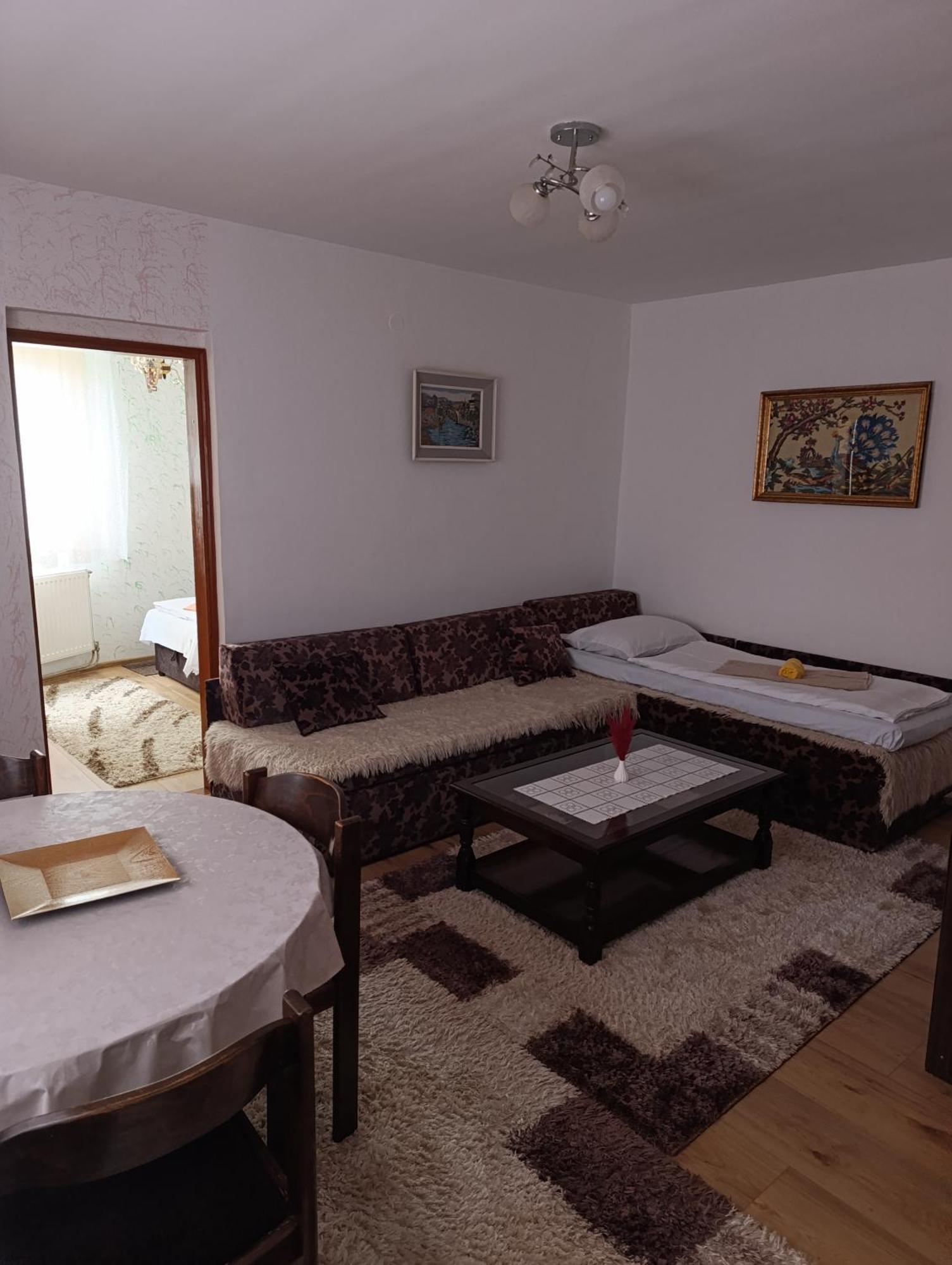 Apartment Safir - Free Parking Σαράγεβο Εξωτερικό φωτογραφία