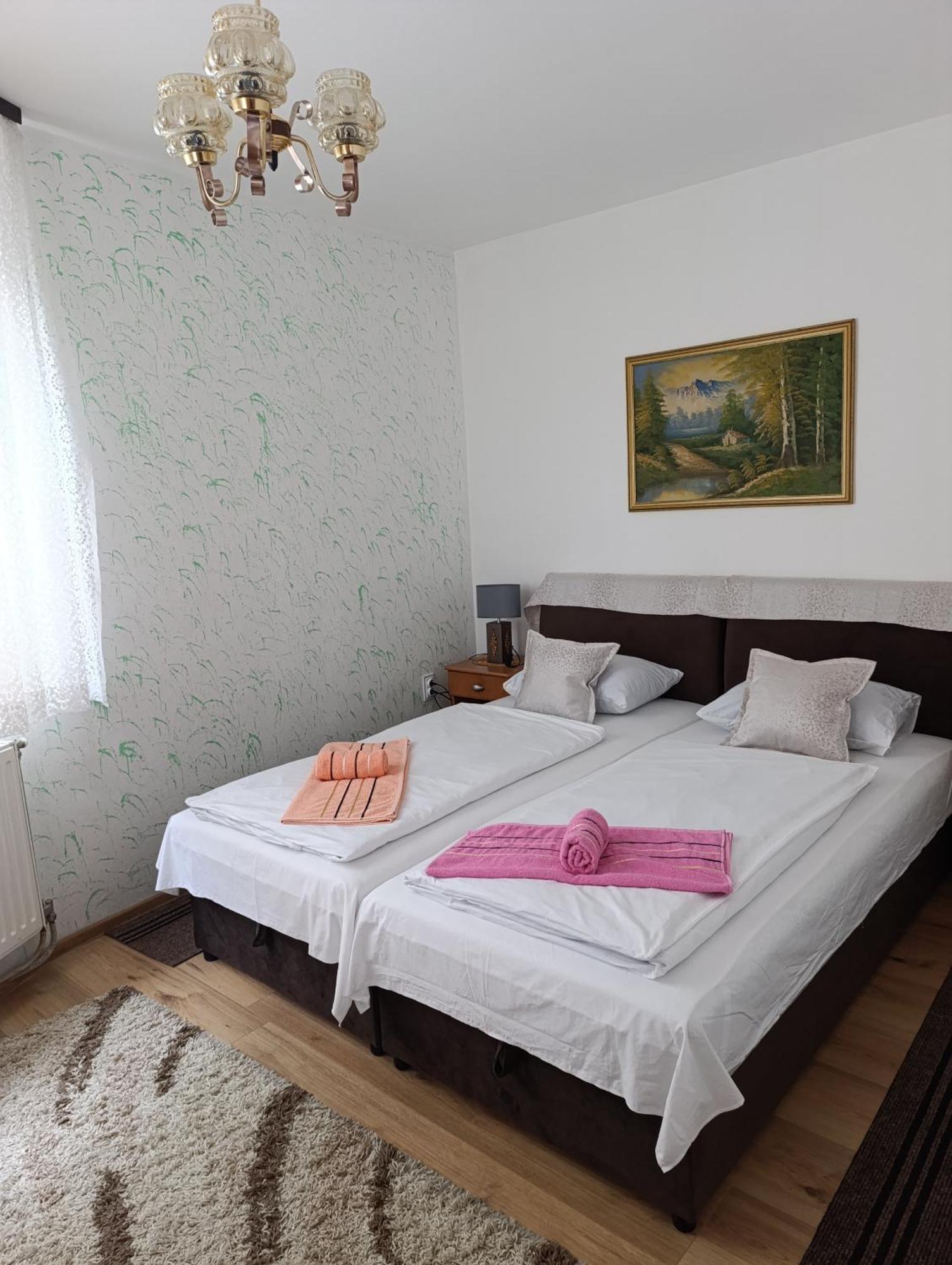 Apartment Safir - Free Parking Σαράγεβο Εξωτερικό φωτογραφία